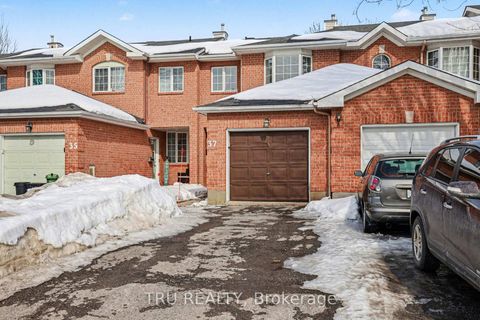 Photo 1 at 37 Daventry Crescent, Nepean (Longfields), Ottawa