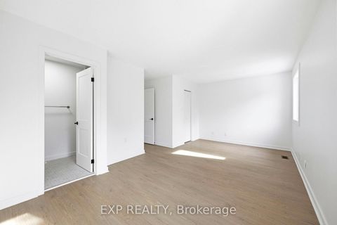 Photo 11 at 74 Shearer Crescent, Katimavik, Kanata