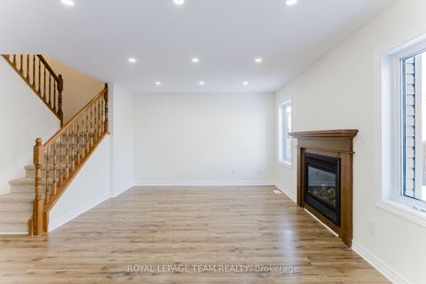 Photo 8 at 637 Clearbrook Drive, Nepean (Strandherd), Ottawa