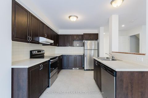 Photo 9 at 637 Clearbrook Drive, Nepean (Strandherd), Ottawa
