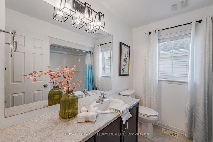 Photo 32 at 156 Sunita Crescent, Nepean (Stonebridge), Ottawa