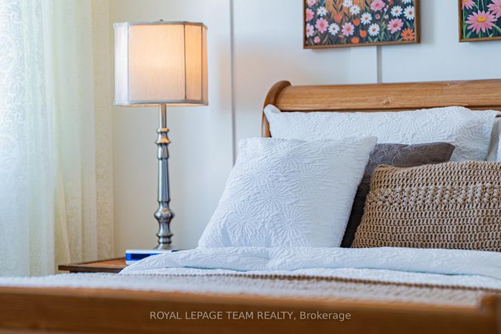 Photo 45 at 156 Sunita Crescent, Nepean (Stonebridge), Ottawa