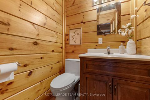 Photo 6 at 9 Hubertine Gate, Remainder of Stittsville & Area, Stittsville