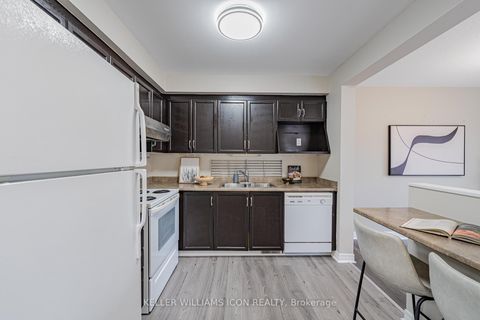 Photo 6 at 48 Blackdome Crescent, Kanata Lakes/Heritage Hills, Kanata