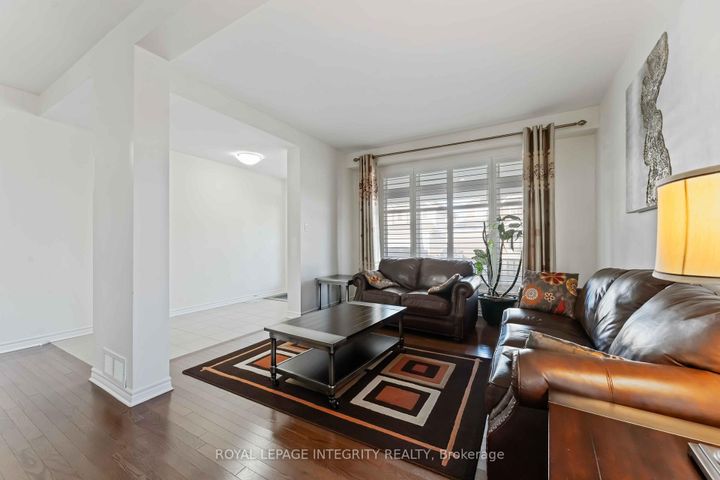 Photo 6 at 561 Egret Way, Nepean (Half Moon Bay), Ottawa