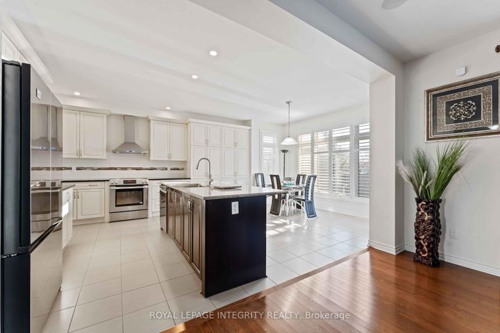 Photo 13 at 561 Egret Way, Nepean (Half Moon Bay), Ottawa