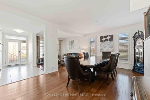 Photo 8 at 561 Egret Way, Nepean (Half Moon Bay), Ottawa