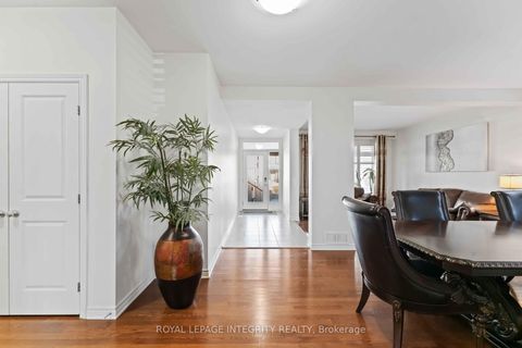 Photo 11 at 561 Egret Way, Nepean (Half Moon Bay), Ottawa