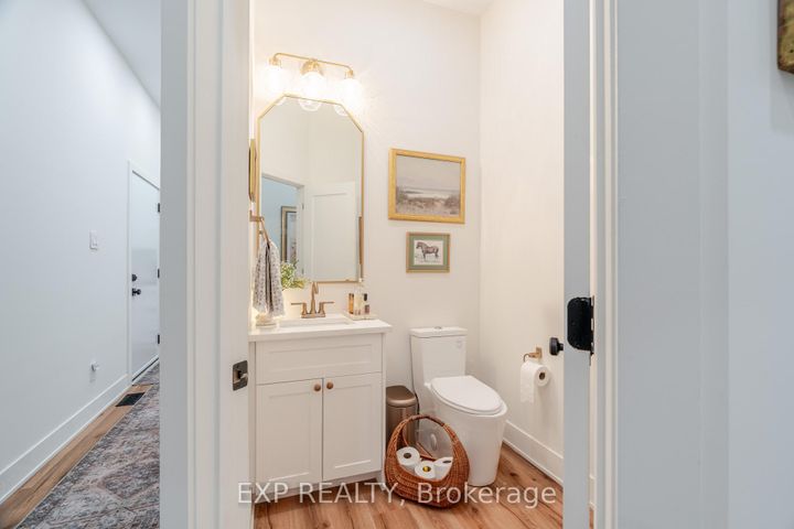 Photo 20 at 12 Viewmount Drive, Nepean (Meadowlands/Crestview), Ottawa