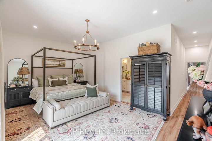 Photo 23 at 12 Viewmount Drive, Nepean (Meadowlands/Crestview), Ottawa