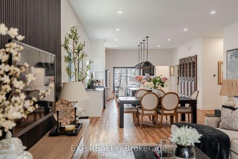 Photo 6 at 12 Viewmount Drive, Nepean (Meadowlands/Crestview), Ottawa