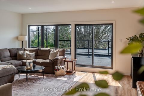 Photo 28 at 12 Viewmount Drive, Nepean (Meadowlands/Crestview), Ottawa