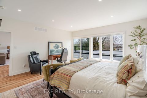 Photo 36 at 12 Viewmount Drive, Nepean (Meadowlands/Crestview), Ottawa