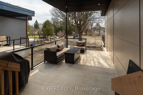 Photo 38 at 12 Viewmount Drive, Nepean (Meadowlands/Crestview), Ottawa