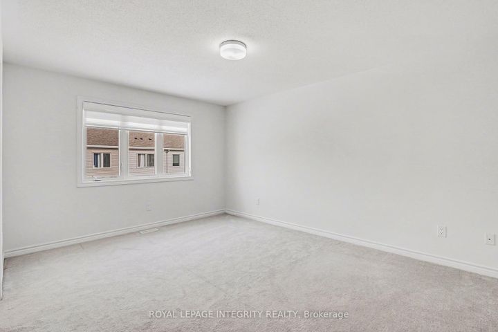 Photo 10 at 105 Mesa Drive, Nepean (Half Moon Bay), Ottawa