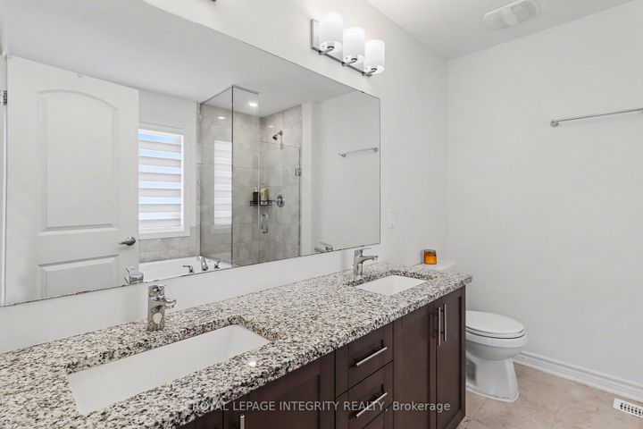 Photo 12 at 105 Mesa Drive, Nepean (Half Moon Bay), Ottawa