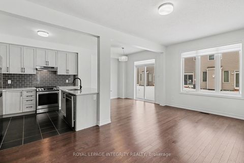 Photo 4 at 105 Mesa Drive, Nepean (Half Moon Bay), Ottawa