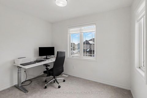 Photo 16 at 105 Mesa Drive, Nepean (Half Moon Bay), Ottawa