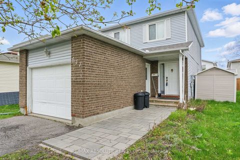 Photo 1 at 677 Mathieu Way, Fallingbrook/Pineridge, Orleans