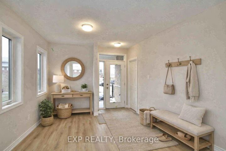 Photo 2 at 294 Zenith Private, Nepean (Half Moon Bay), Ottawa