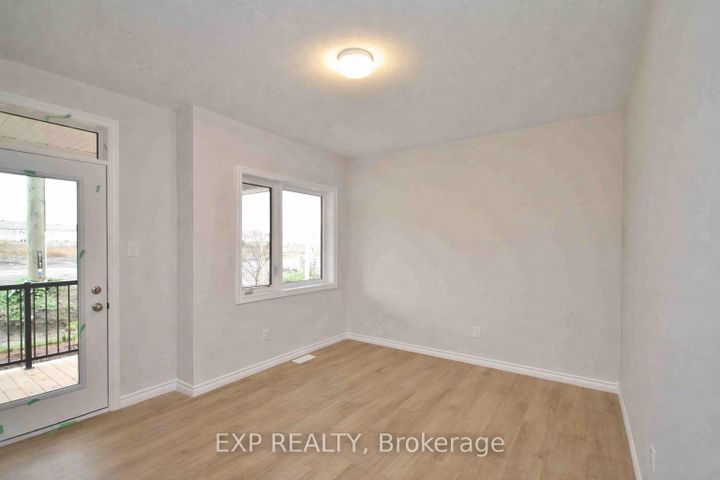 Photo 19 at 294 Zenith Private, Nepean (Half Moon Bay), Ottawa