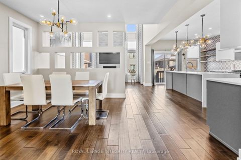 Photo 4 at 332 Haliburton Heights S, Emerald Meadows/Trailwest, Kanata