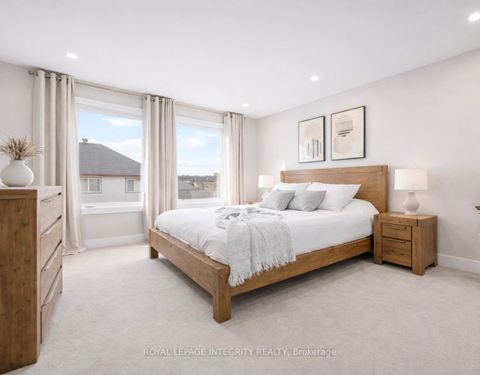 Photo 20 at 332 Haliburton Heights S, Emerald Meadows/Trailwest, Kanata