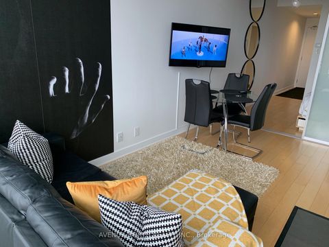 Photo 9 at 938 - 340 MCLEOD Street, Ottawa Centre