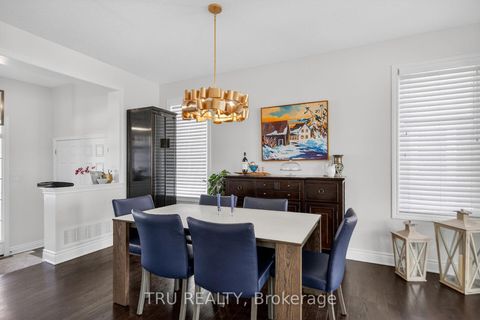 Photo 6 at 126 Pinelock Street, Emerald Meadows/Trailwest, Kanata