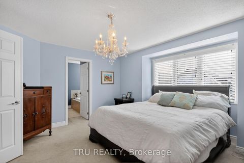 Photo 25 at 126 Pinelock Street, Emerald Meadows/Trailwest, Kanata