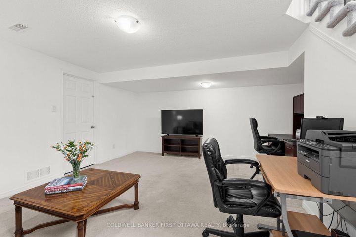 Photo 28 at 32 Dundalk Private, Nepean (Stonebridge), Ottawa