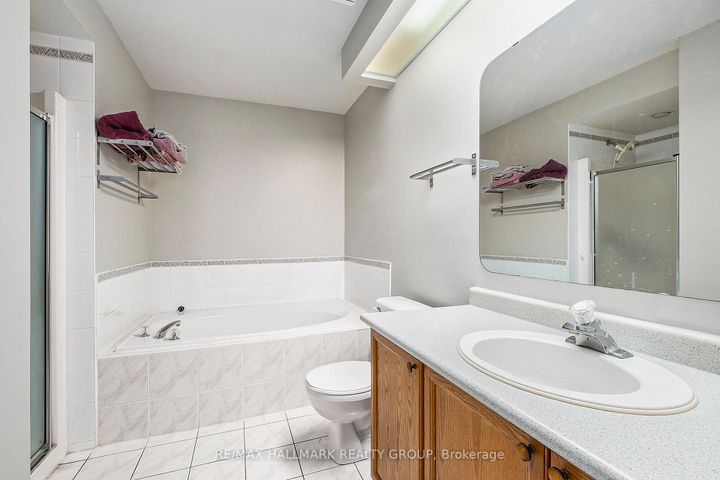 Photo 15 at 64 Grenadier Way, Nepean (Longfields), Ottawa