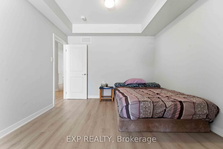 Photo 24 at 116 Parnian Private, Nepean (Half Moon Bay), Ottawa