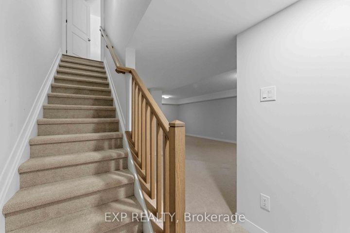 Photo 29 at 116 Parnian Private, Nepean (Half Moon Bay), Ottawa