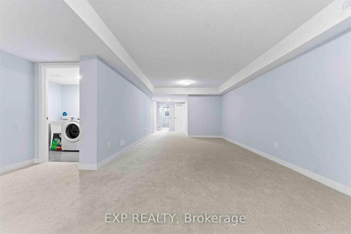 Photo 32 at 116 Parnian Private, Nepean (Half Moon Bay), Ottawa