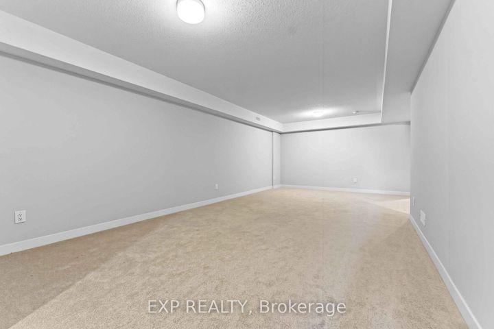 Photo 34 at 116 Parnian Private, Nepean (Half Moon Bay), Ottawa