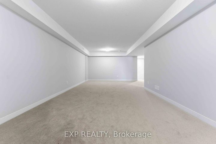 Photo 35 at 116 Parnian Private, Nepean (Half Moon Bay), Ottawa