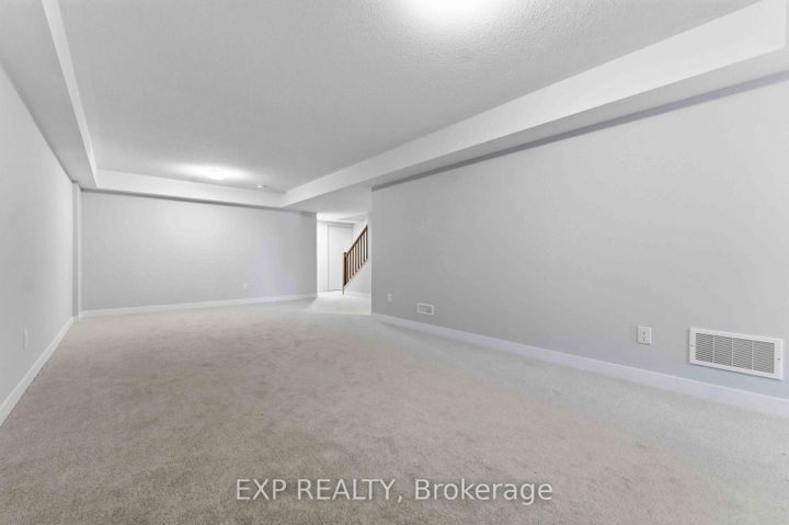 Photo 36 at 116 Parnian Private, Nepean (Half Moon Bay), Ottawa