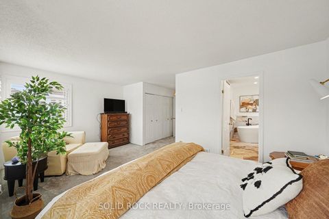 Photo 15 at 51 Pemberton Crescent, Nepean (Manordale), Ottawa