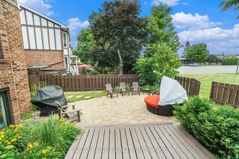 Photo 28 at 51 Pemberton Crescent, Nepean (Manordale), Ottawa