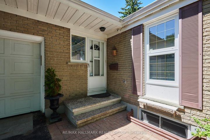 Photo 7 at 6 Westdale Avenue, Nepean (Lakeview Park), Ottawa