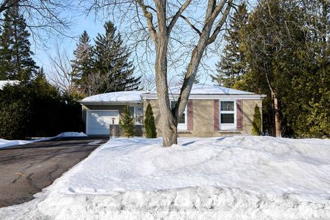 Photo 0 at 6 Westdale Avenue, Nepean (Lakeview Park), Ottawa