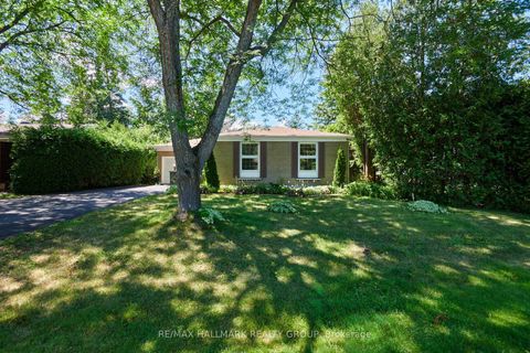 Photo 5 at 6 Westdale Avenue, Nepean (Lakeview Park), Ottawa