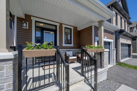 Photo 1 at 183 Yearling Circle, Goulbourn Twp From Franktown Rd/South To Rideau, Stittsville