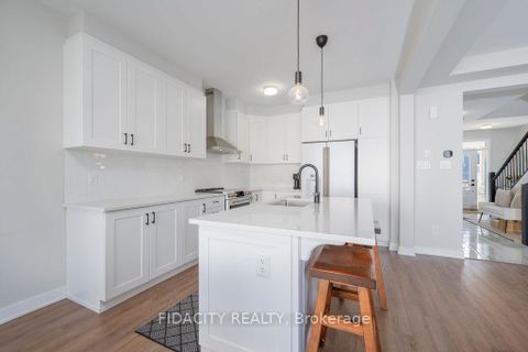 Photo 11 at 183 Yearling Circle, Goulbourn Twp From Franktown Rd/South To Rideau, Stittsville