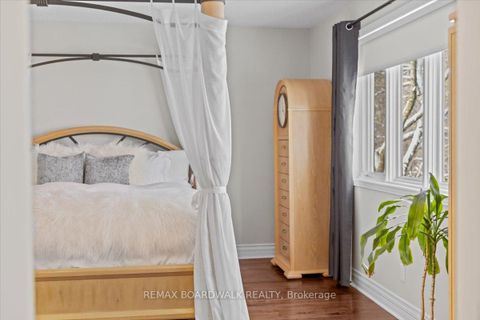 Photo 28 at 1367 Talcy Crescent, Fallingbrook/Ridgemount, Orleans