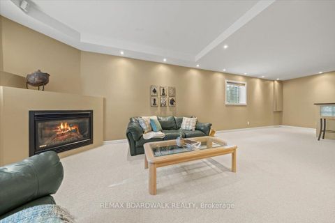 Photo 37 at 1367 Talcy Crescent, Fallingbrook/Ridgemount, Orleans