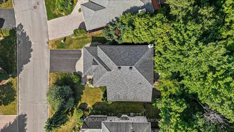 Photo 44 at 1367 Talcy Crescent, Fallingbrook/Ridgemount, Orleans