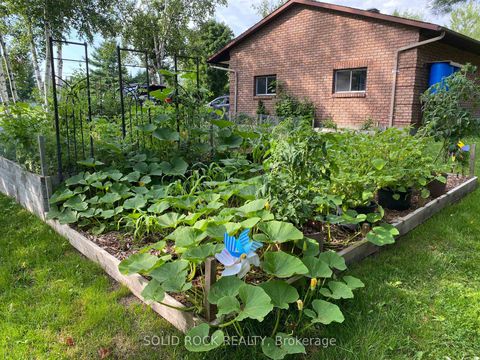 Photo 32 at 113 Goodwood Crescent, Beckwith Twp, Beckwith