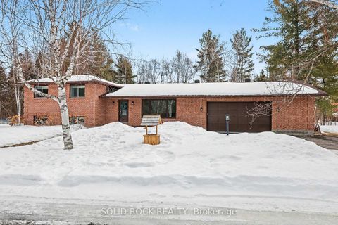 Photo 35 at 113 Goodwood Crescent, Beckwith Twp, Beckwith